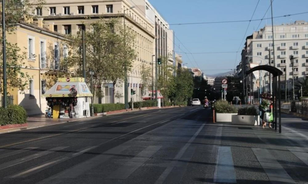 Δεκαπενταύγουστος: Πόλη "φάντασμα" η Αθήνα – Άδειοι οι δρόμοι